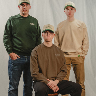 The Course is Calling Crewneck - Yippy Golf